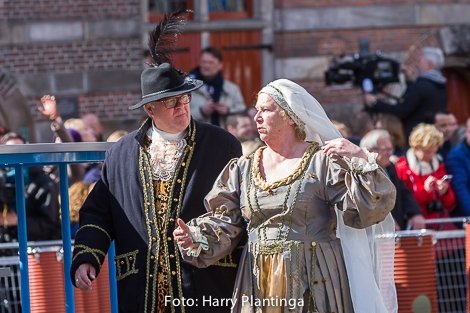 xkoningsdag_zwolle-200.jpg.pagespeed.ic.dyJtfUyrNL